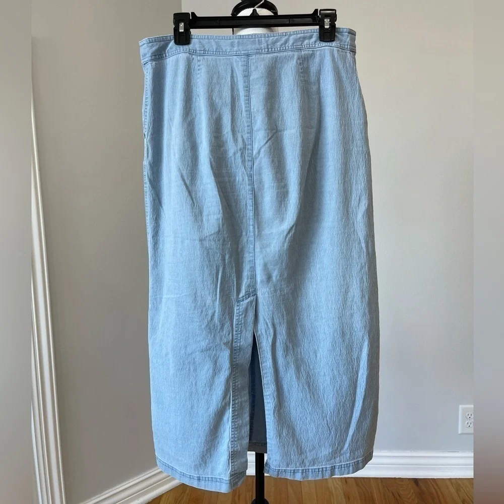 Christopher & Banks chambray denim light wash maxi prairie skirt size 10